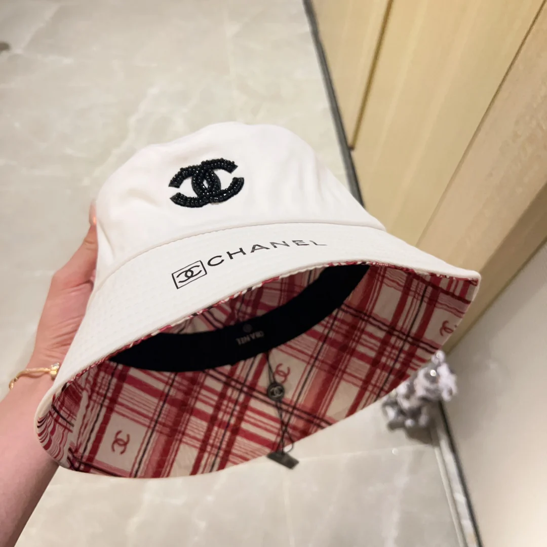 Новинка сезона весна/лето 2023 от Chanel - Рыбацкая шляпа - 1