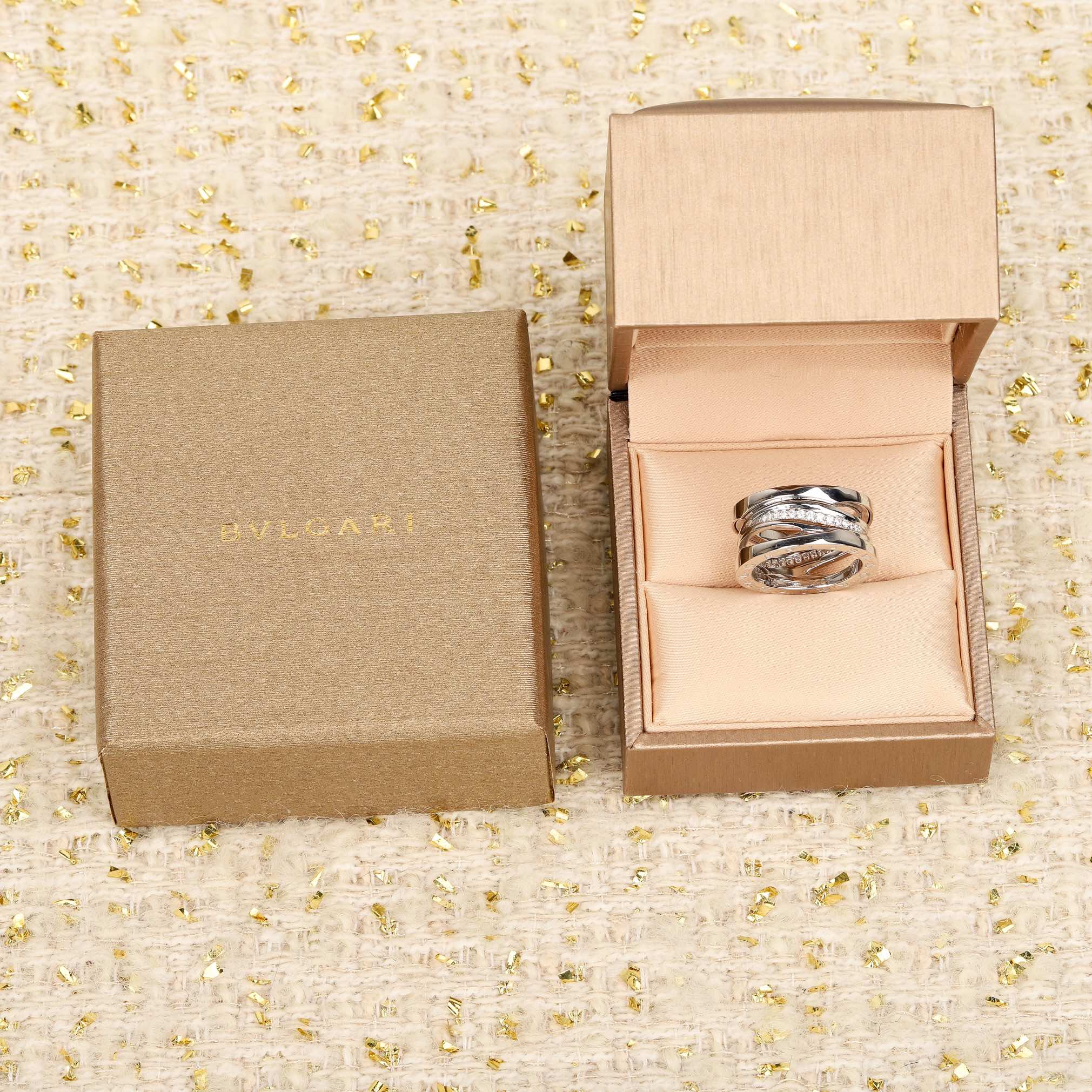 Кольцо Bvlgari 009