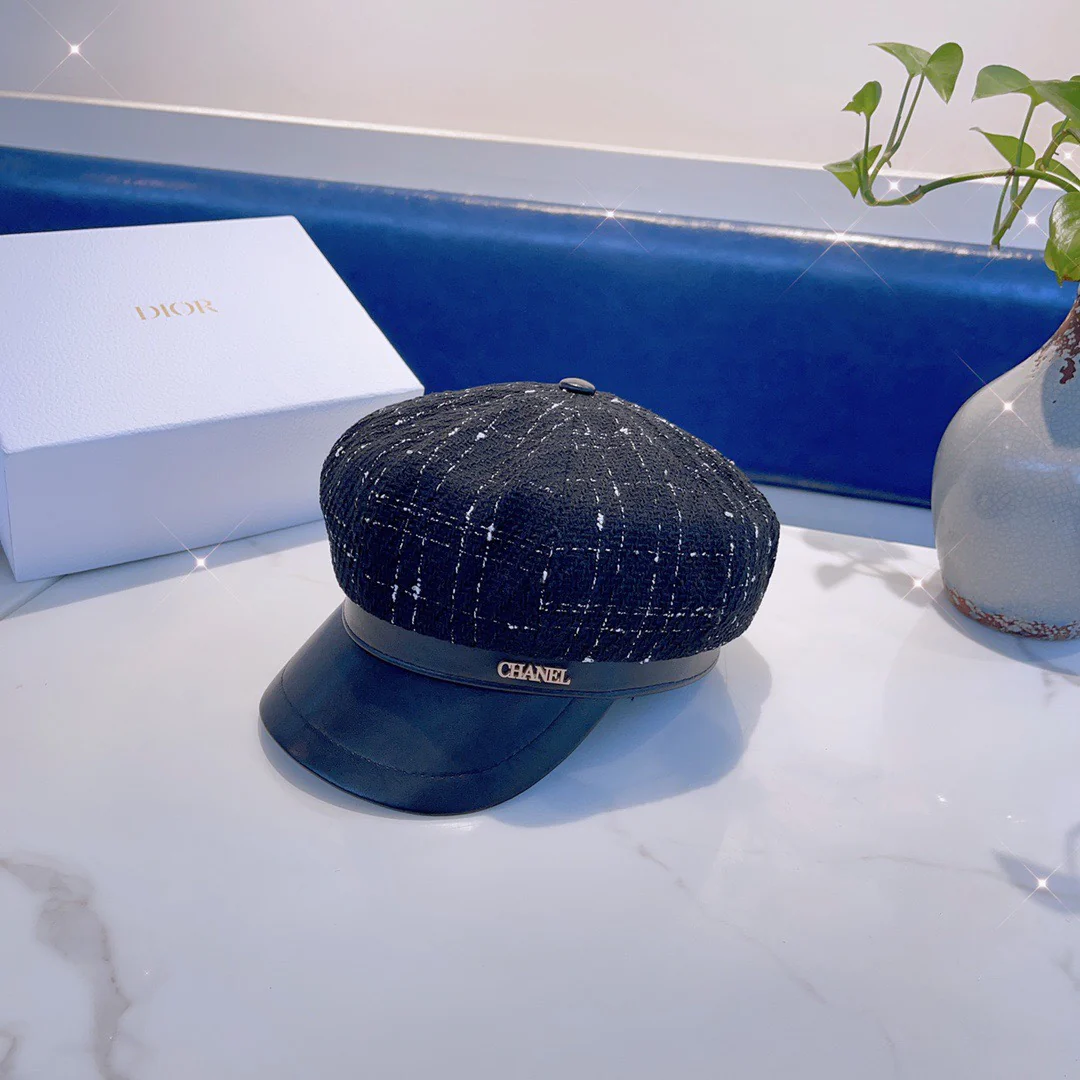 Chanel - восьмиугольная шляпа - черная