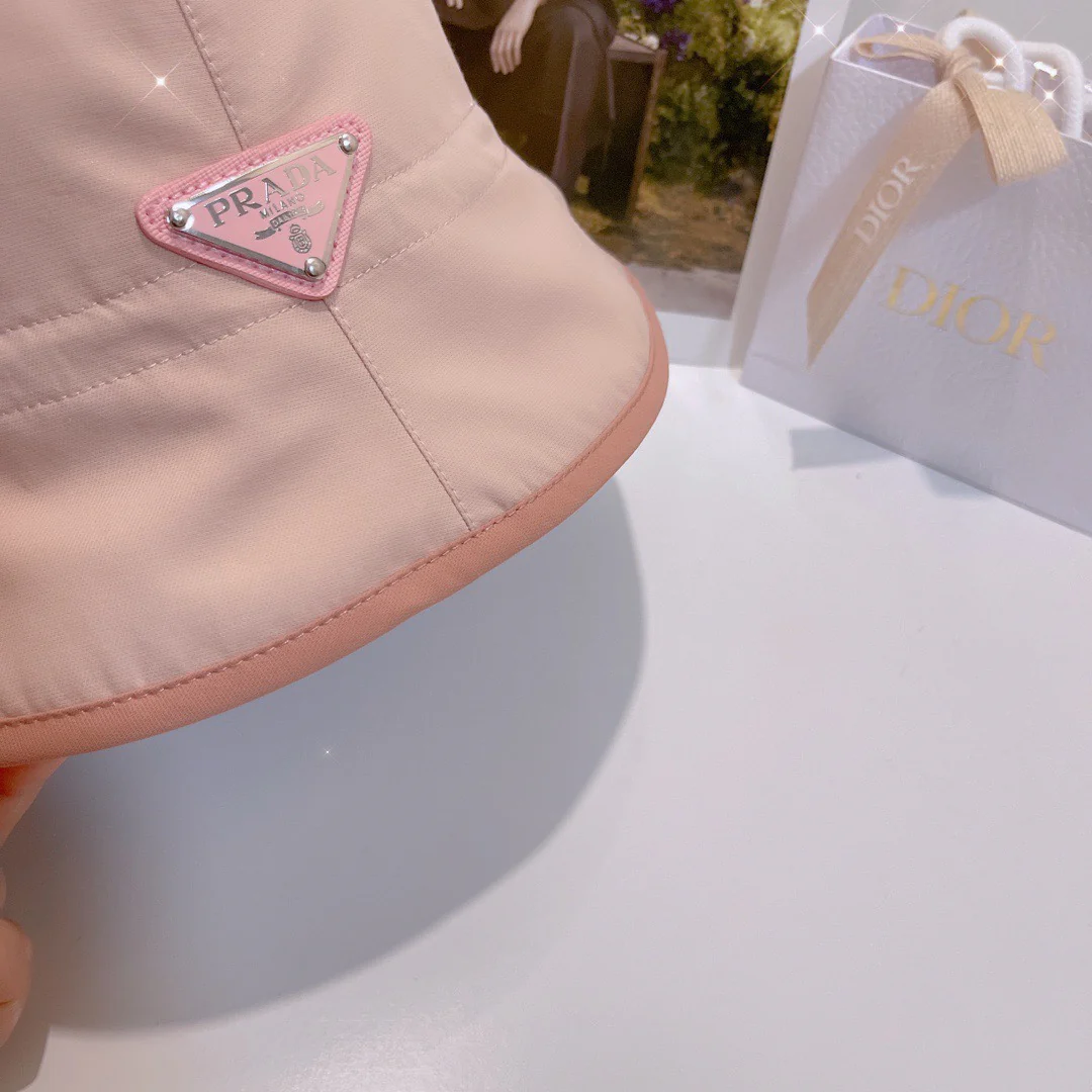 Prada - Простая летняя рыбацкая шляпа - 1