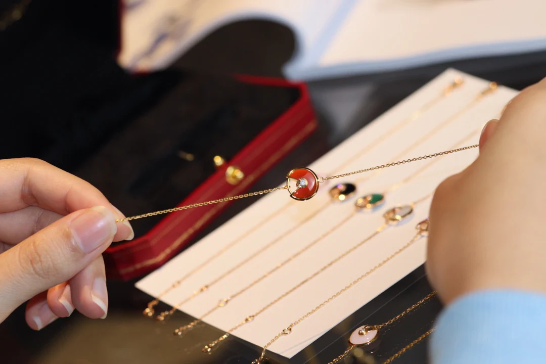 Браслет Cartier-Amulette