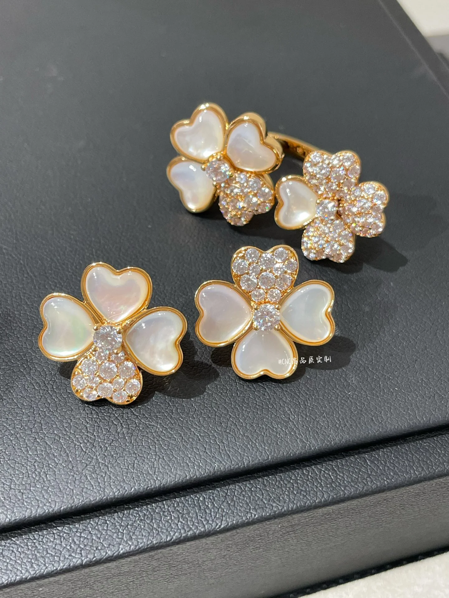 Серьги VCA 023