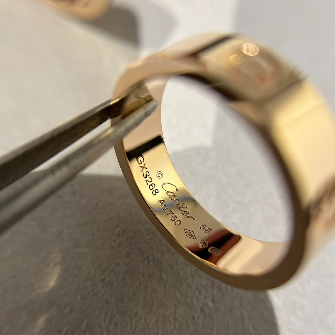 Кольцо Cartier 019