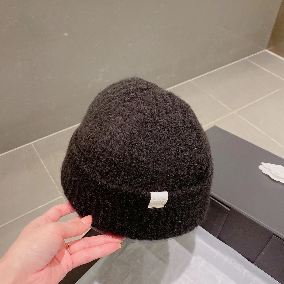 Вязаная шапка Lolwei - черная