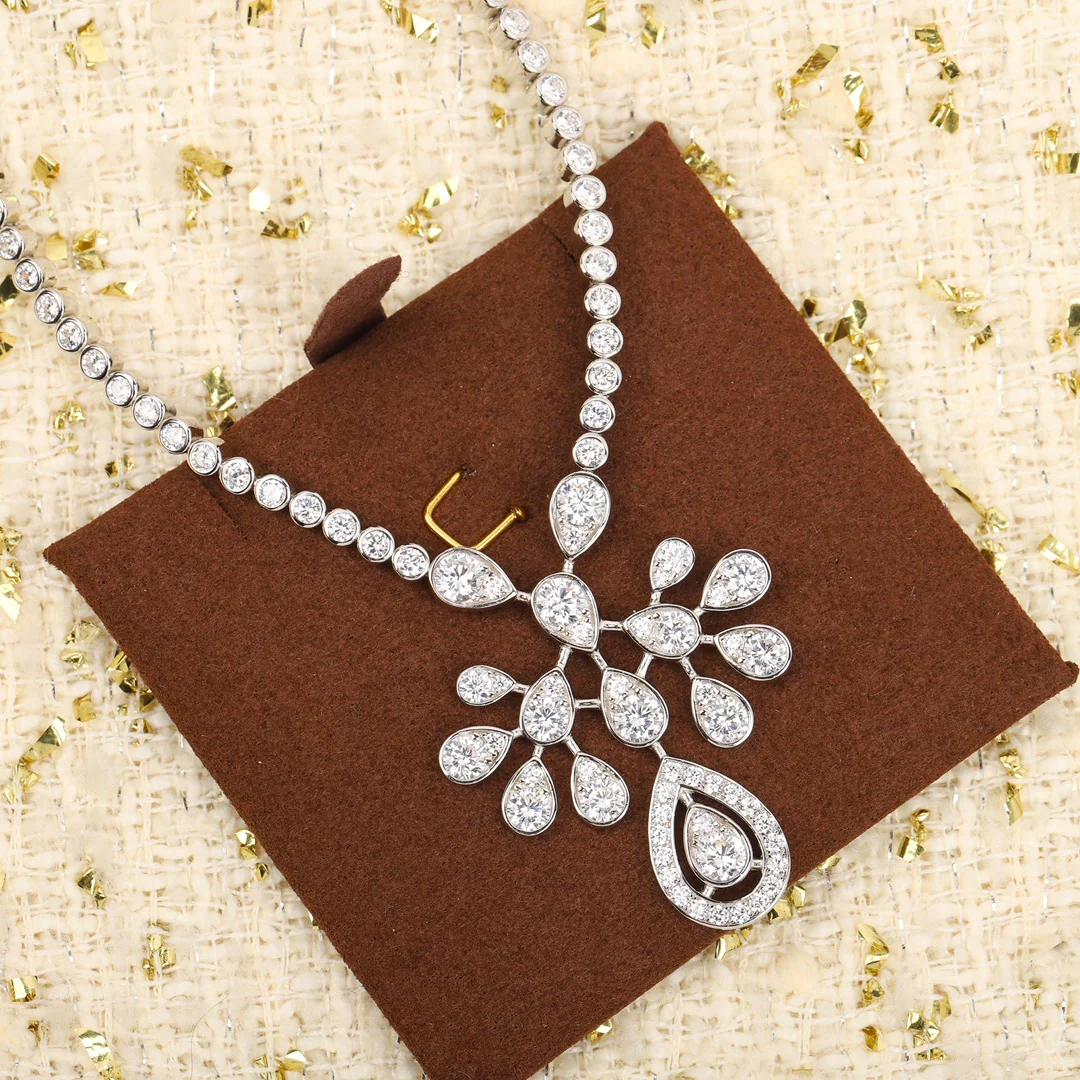 Колье Chaumet 030