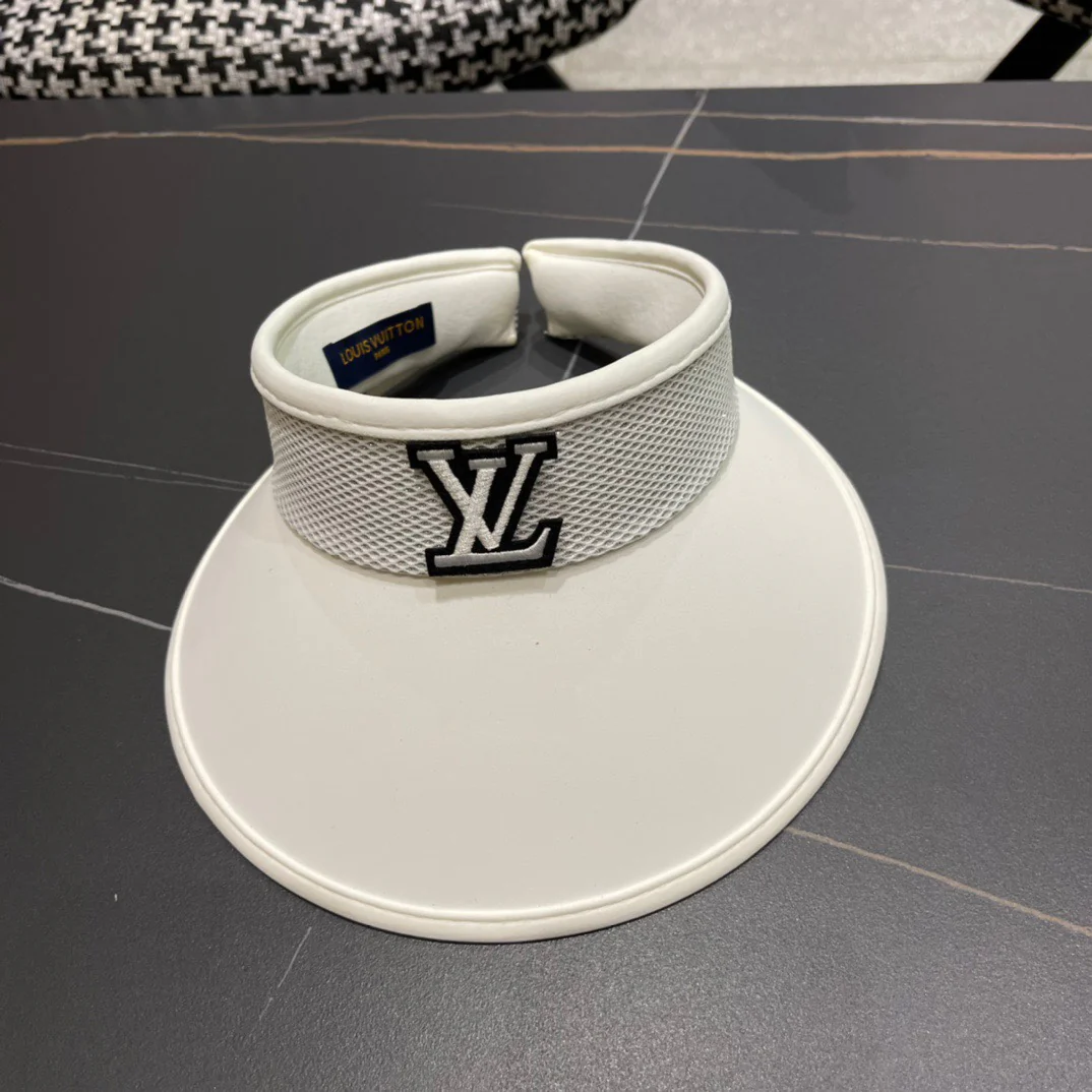 Новинка LV 2024 — Однотонная солнцезащитная шляпа — Белая
