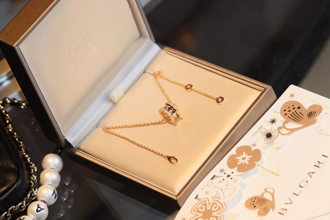 Bvlgari - Колье 100