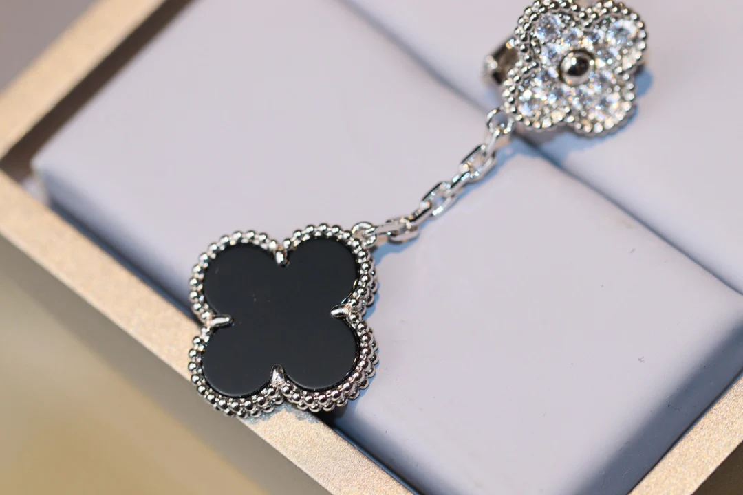 Серьги VCA - 22