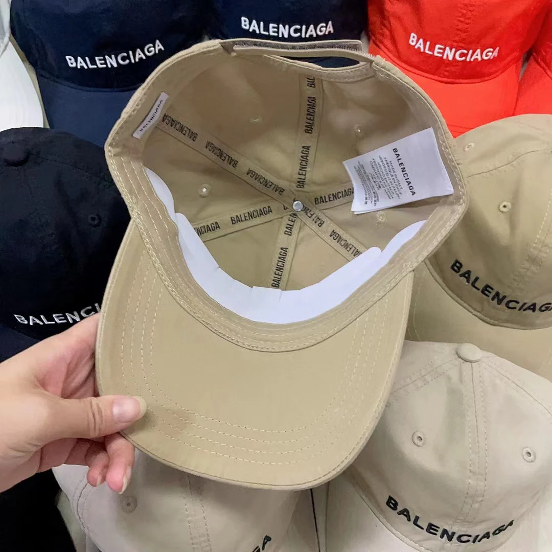 Бейсболка Balenciaga с вышивкой - 4