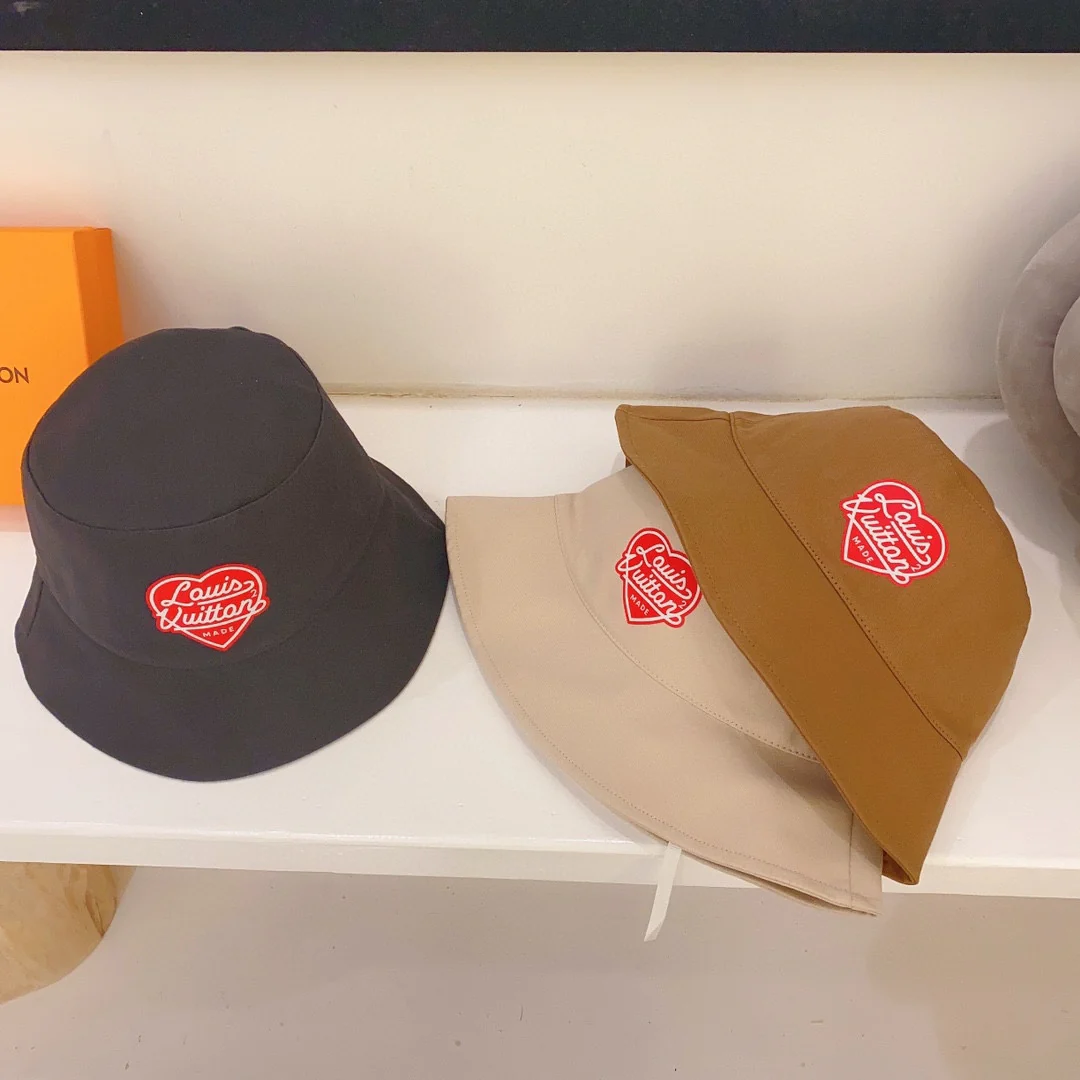 LV - Новая панама с логотипом в виде сердца - 3 цвета