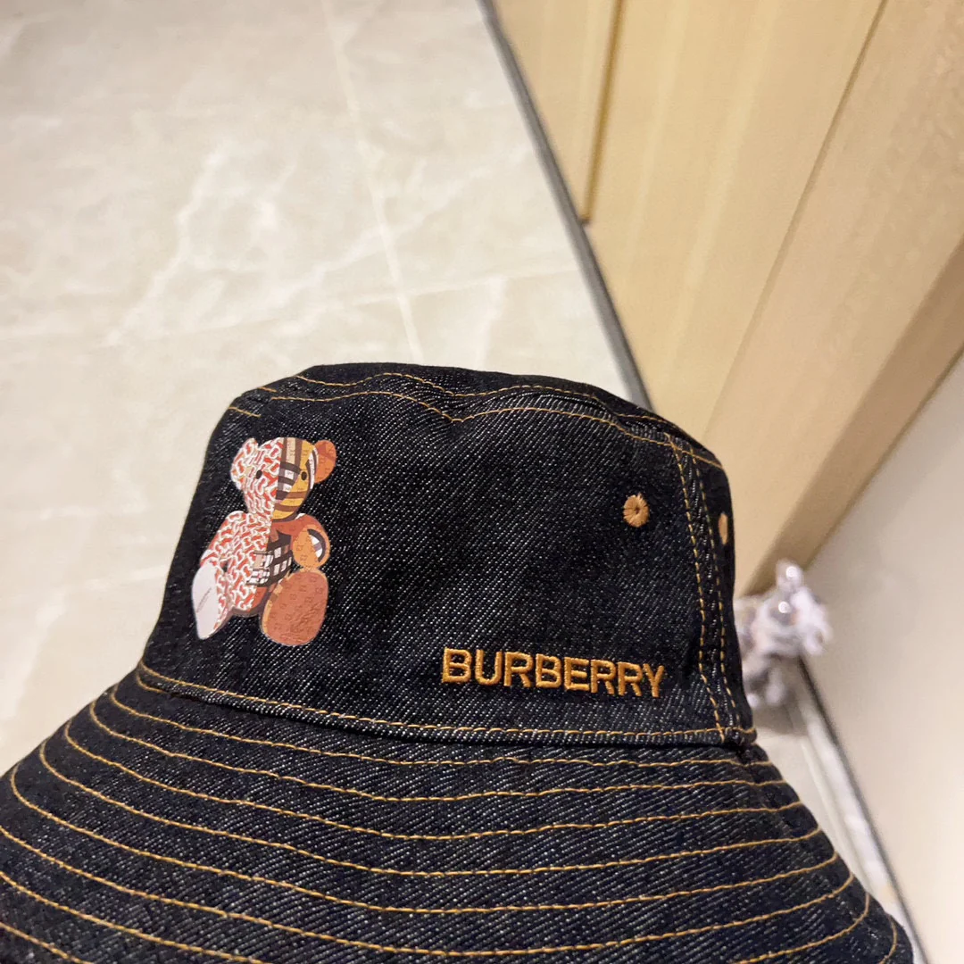 Новая джинсовая панама Burberry 