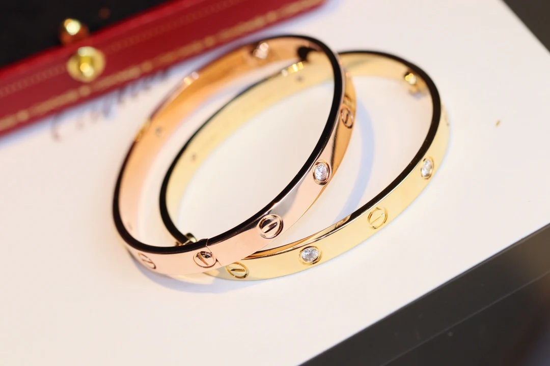 Широкий браслет Cartier Love - розовое/желтое золото - 4 бриллианта