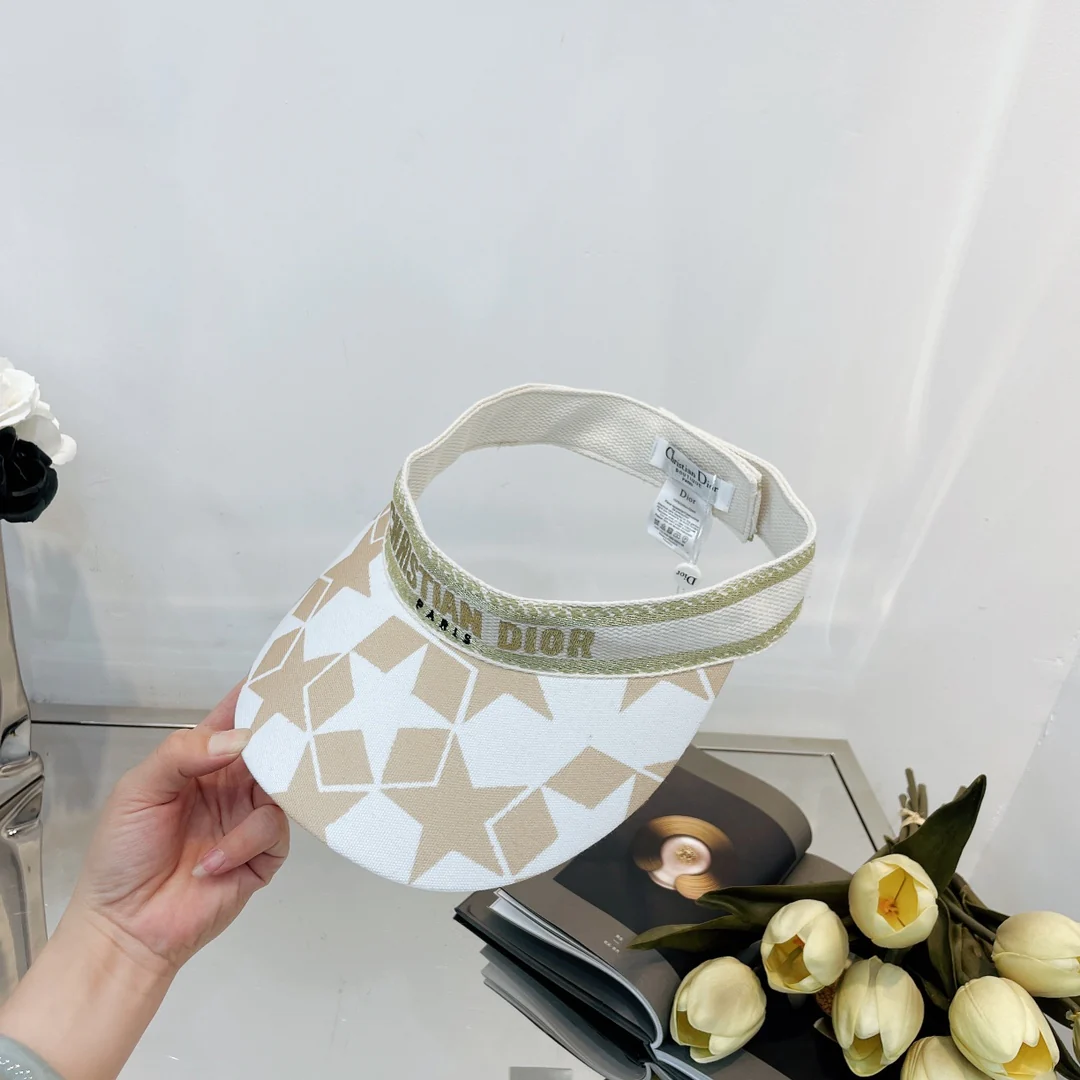 Dior - Солнцезащитная шляпа в форме звезды - Козырек - Розовая