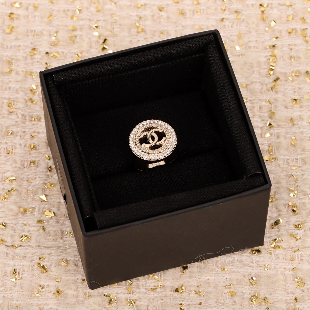 Кольцо Chanel 045