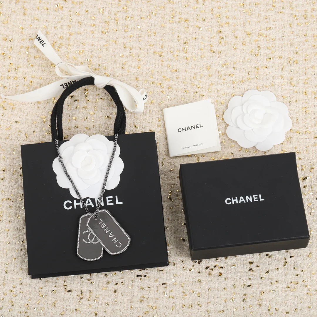 Chanel - Колье 482