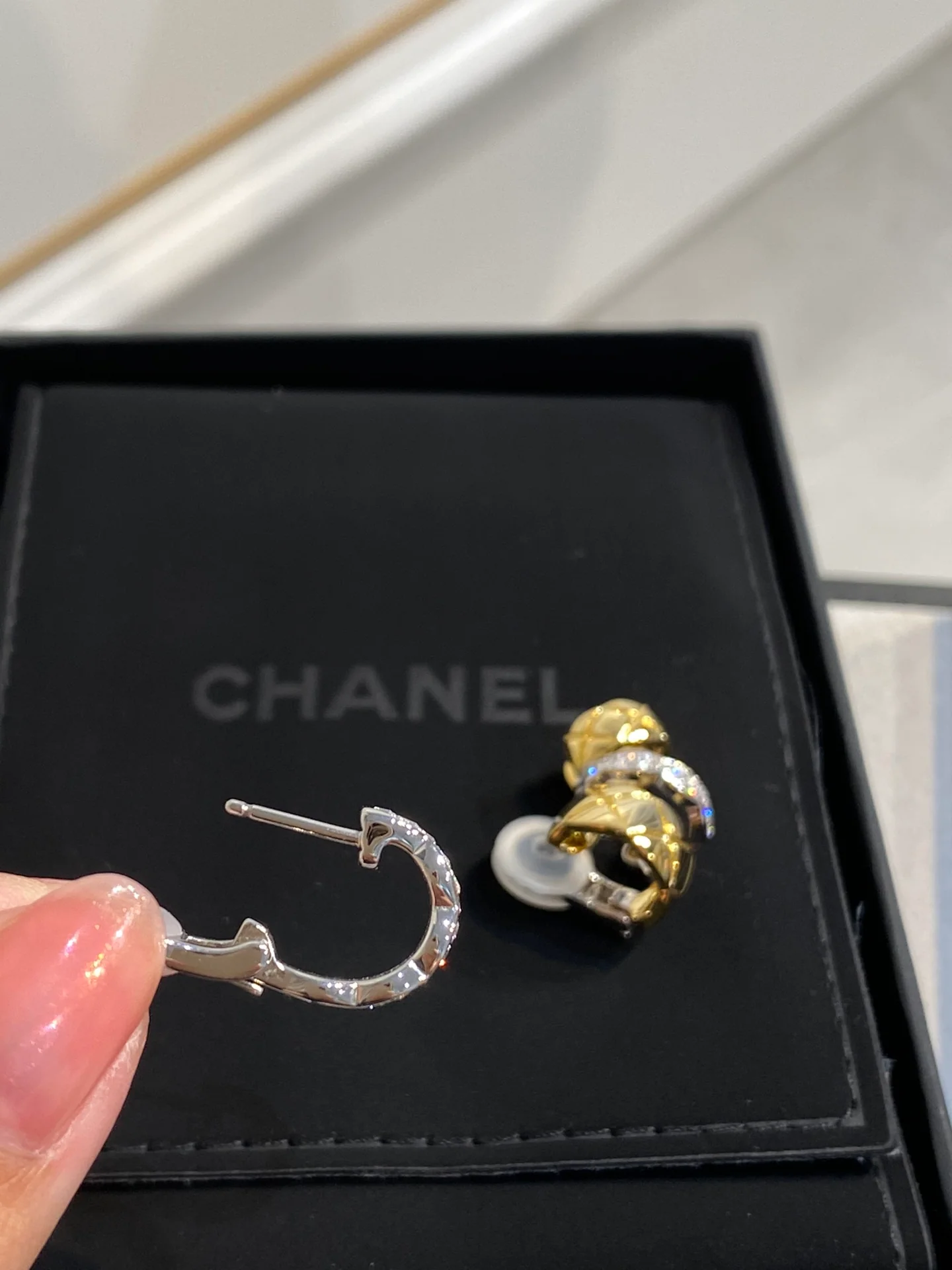 Серьги Chanel 1070
