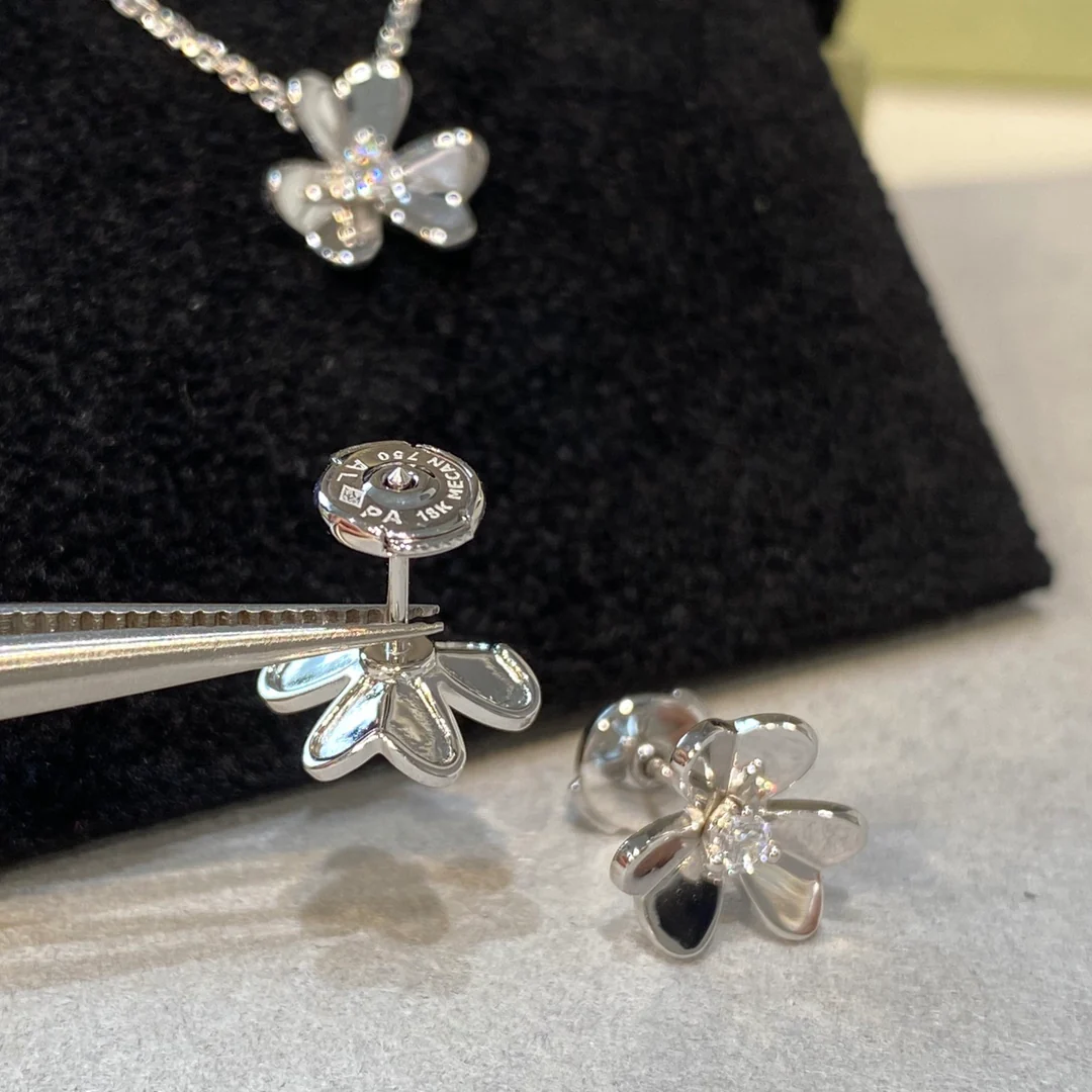 Серьги VCA, колье, браслет