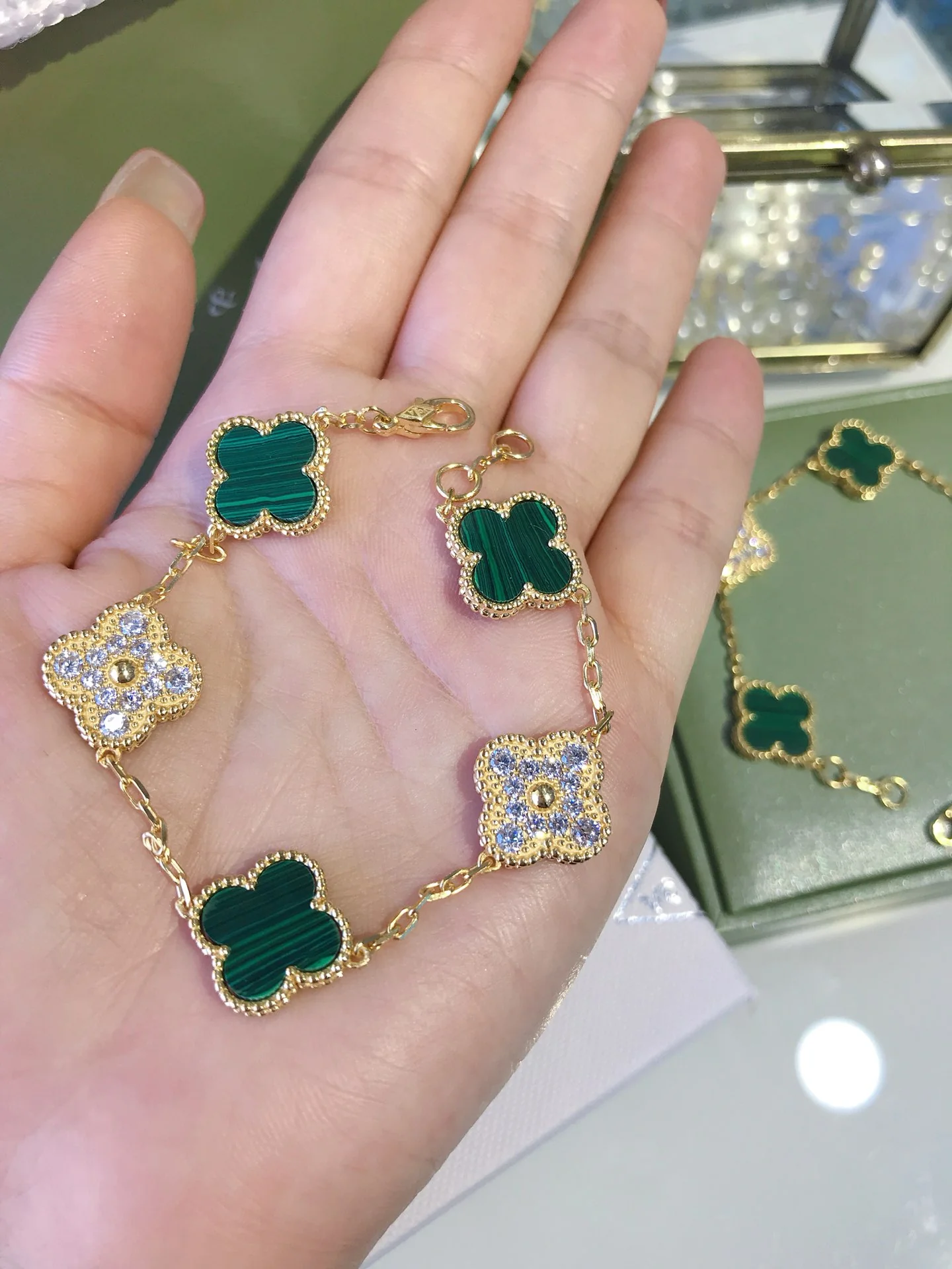 Браслет VCA - 30