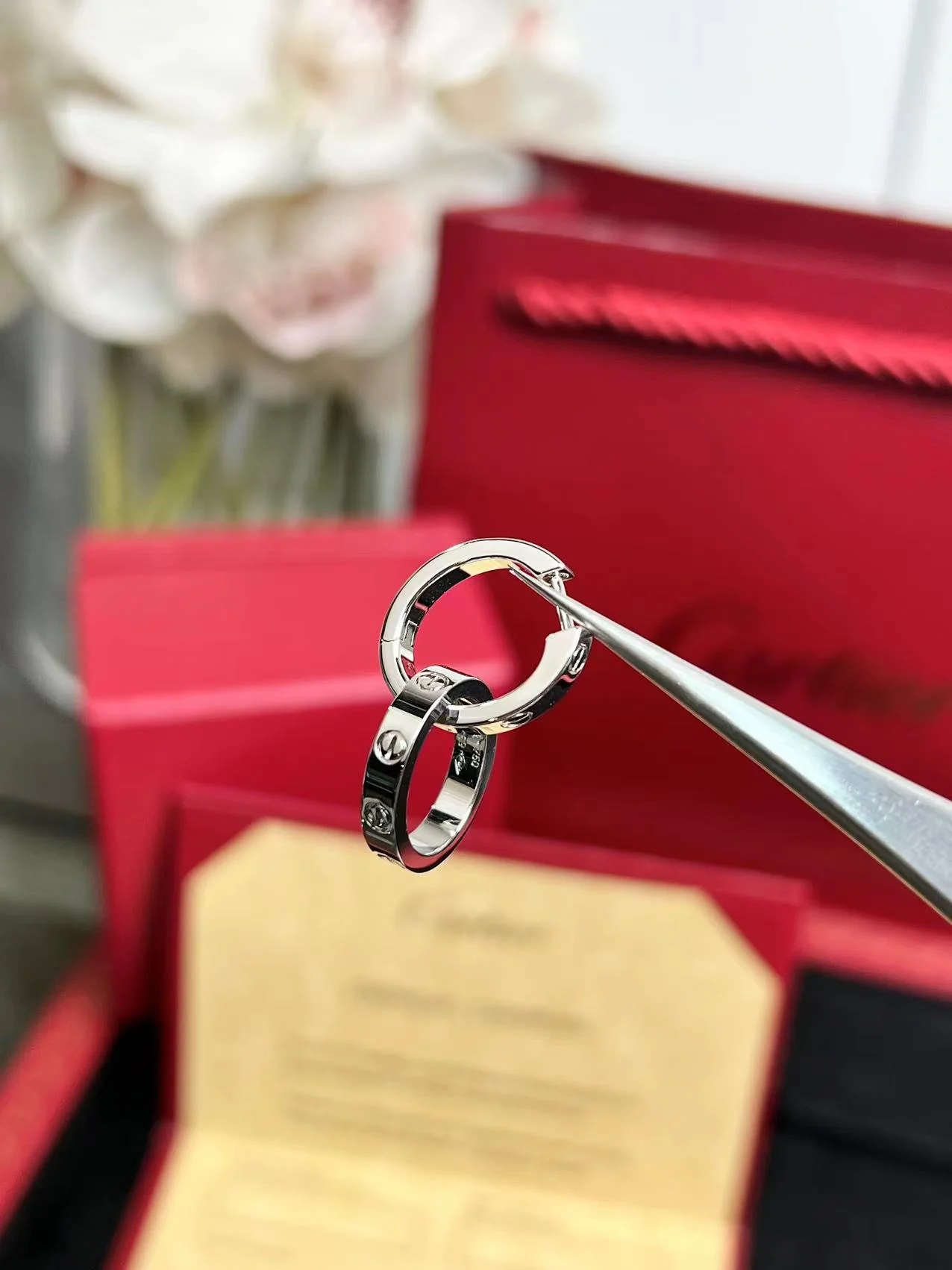 Серьги Cartier 061