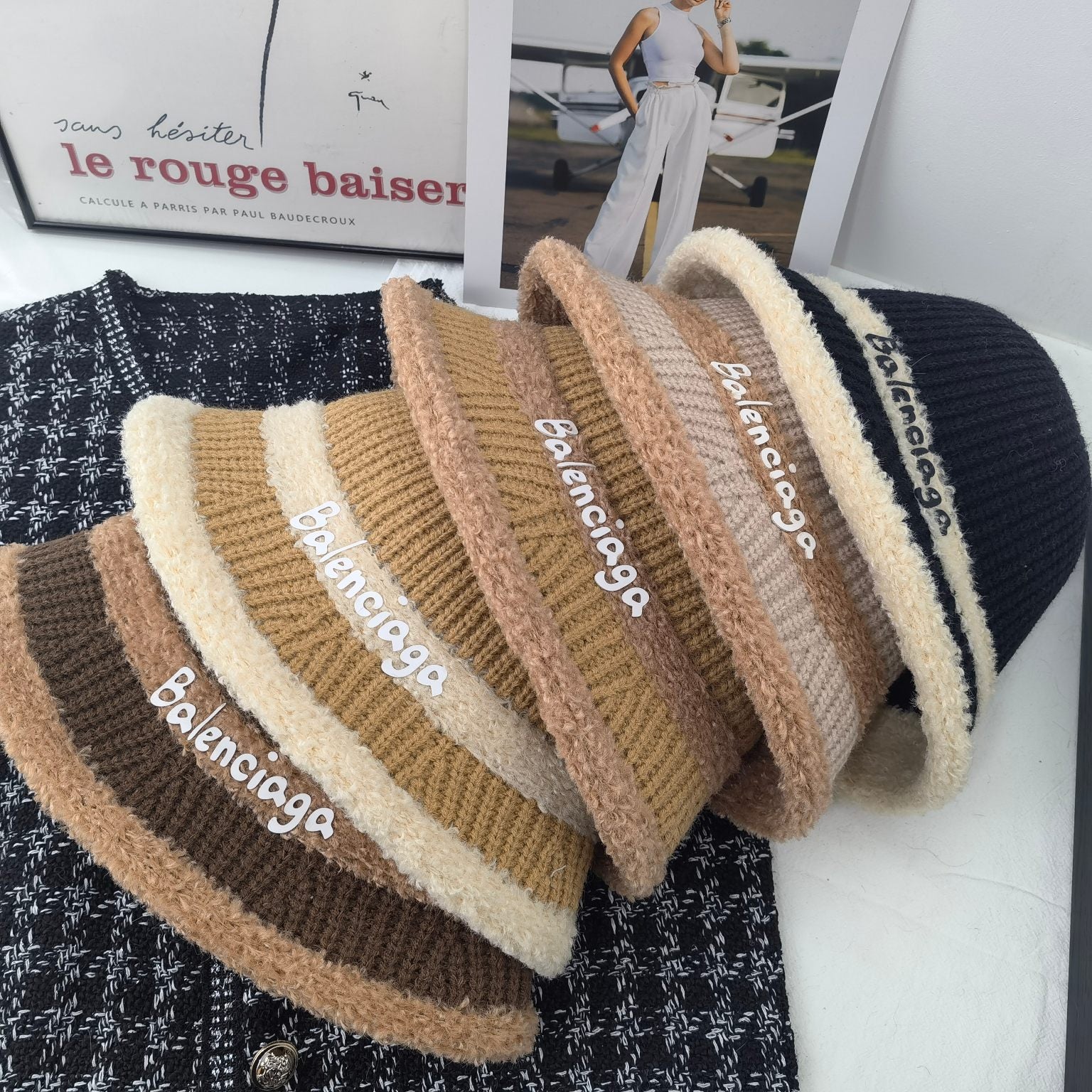 Balenciaga - Рыбацкая шляпа с полями