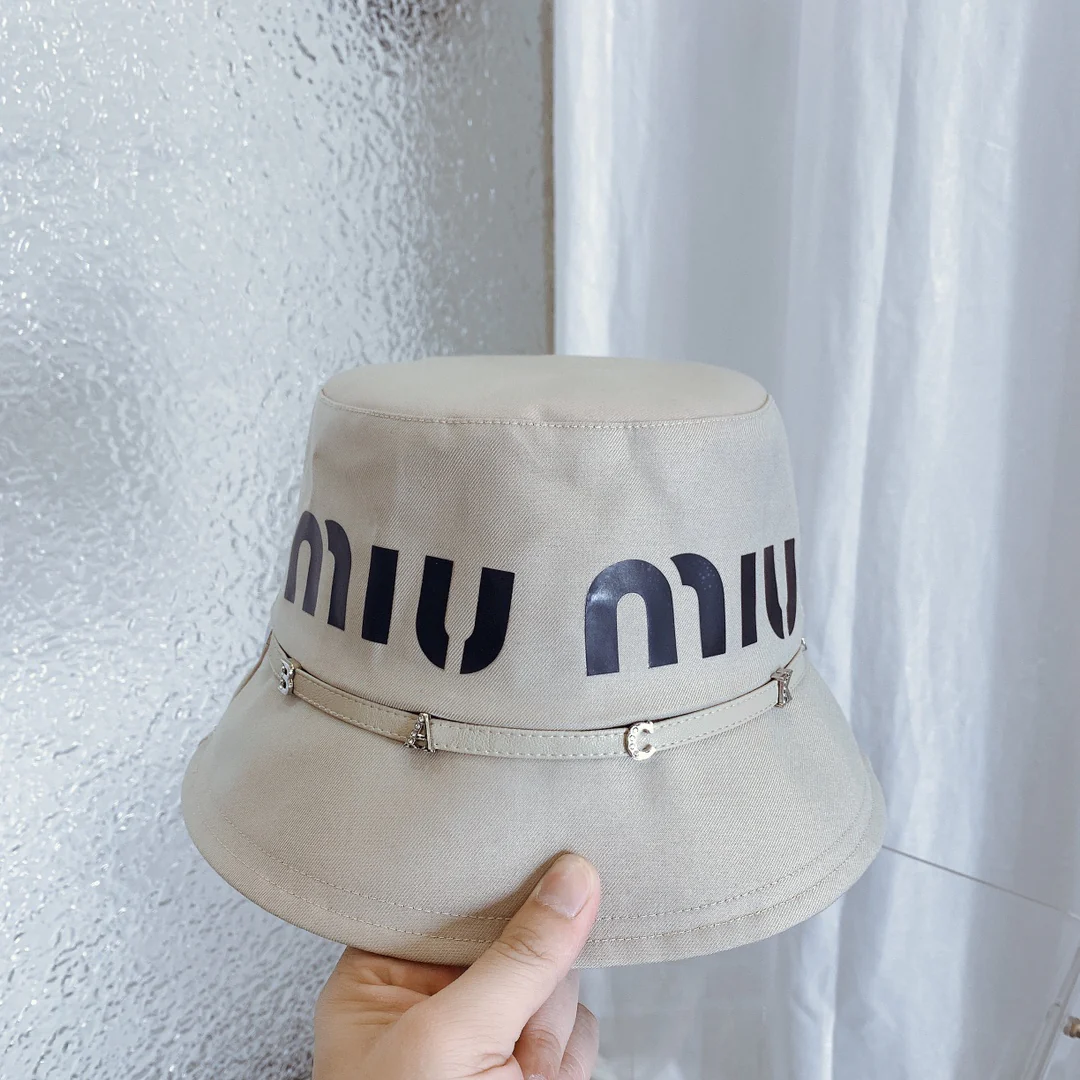 Miu Miu - Солнцезащитная шляпа в стиле Хепберн