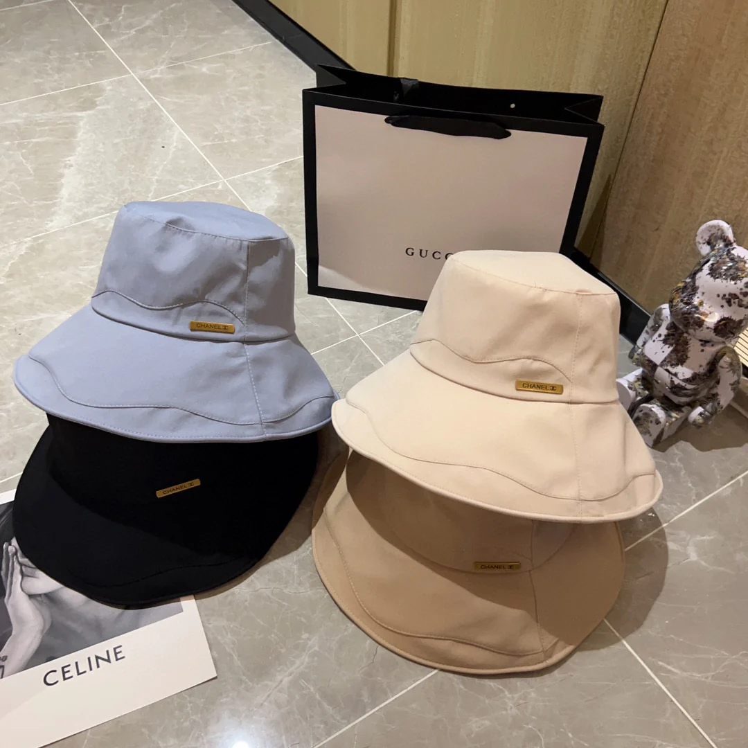 Новинка сезона весна/лето 2023 от Chanel - Необычная рыбацкая шляпа - 1