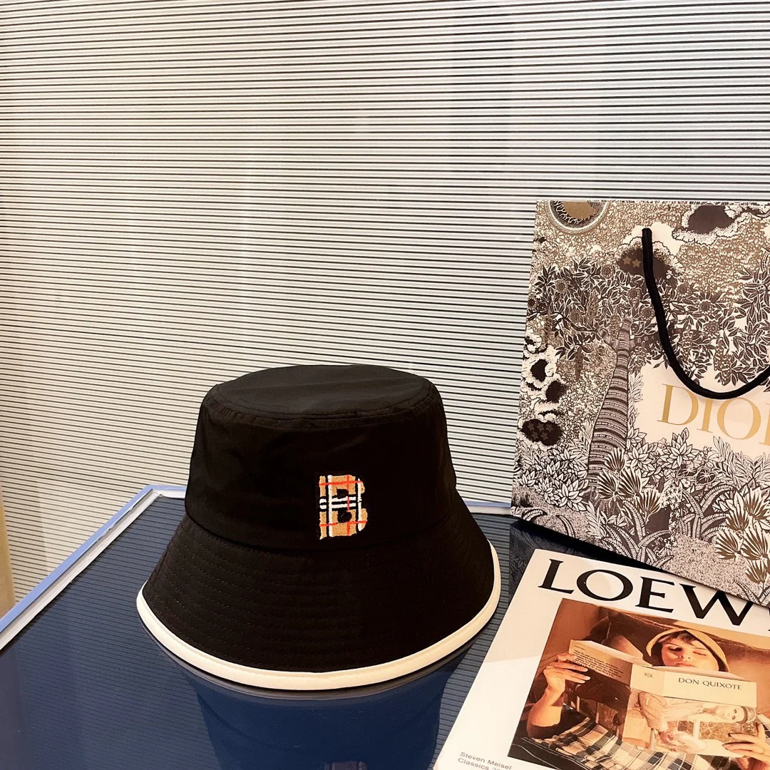 Burberry - Панама - Новинка 2022 года