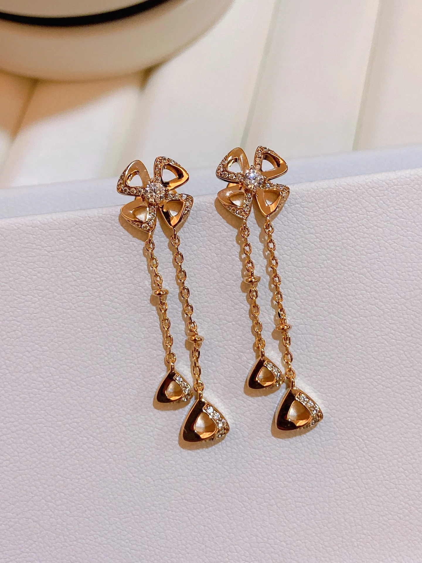 Серьги Bvlgari 020