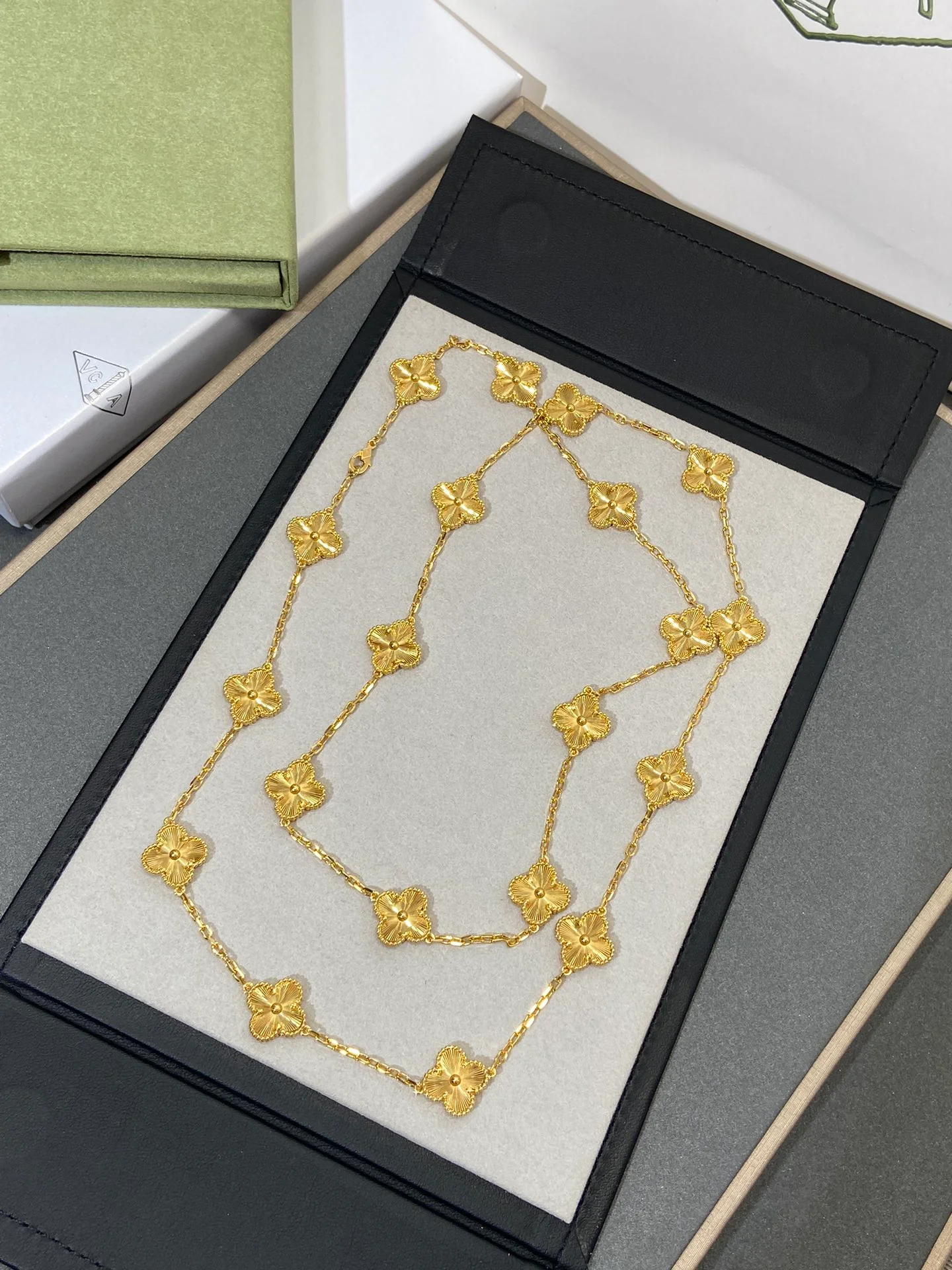 Van Ville - Колье 035