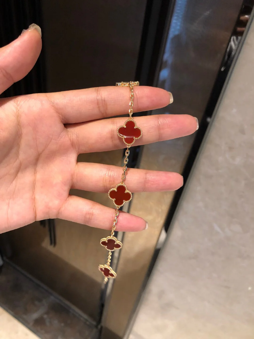 Браслет/ожерелье VCA