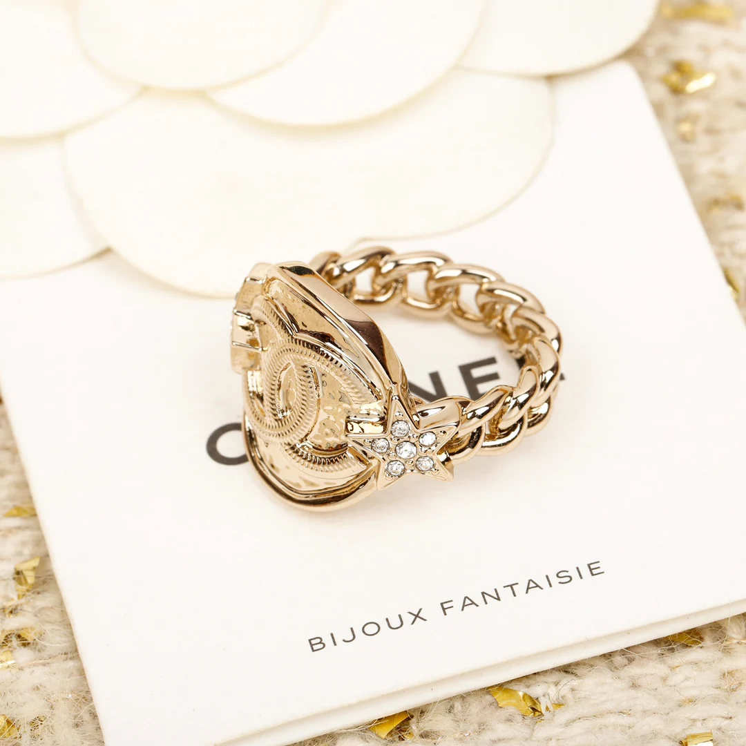 Кольцо Chanel 040