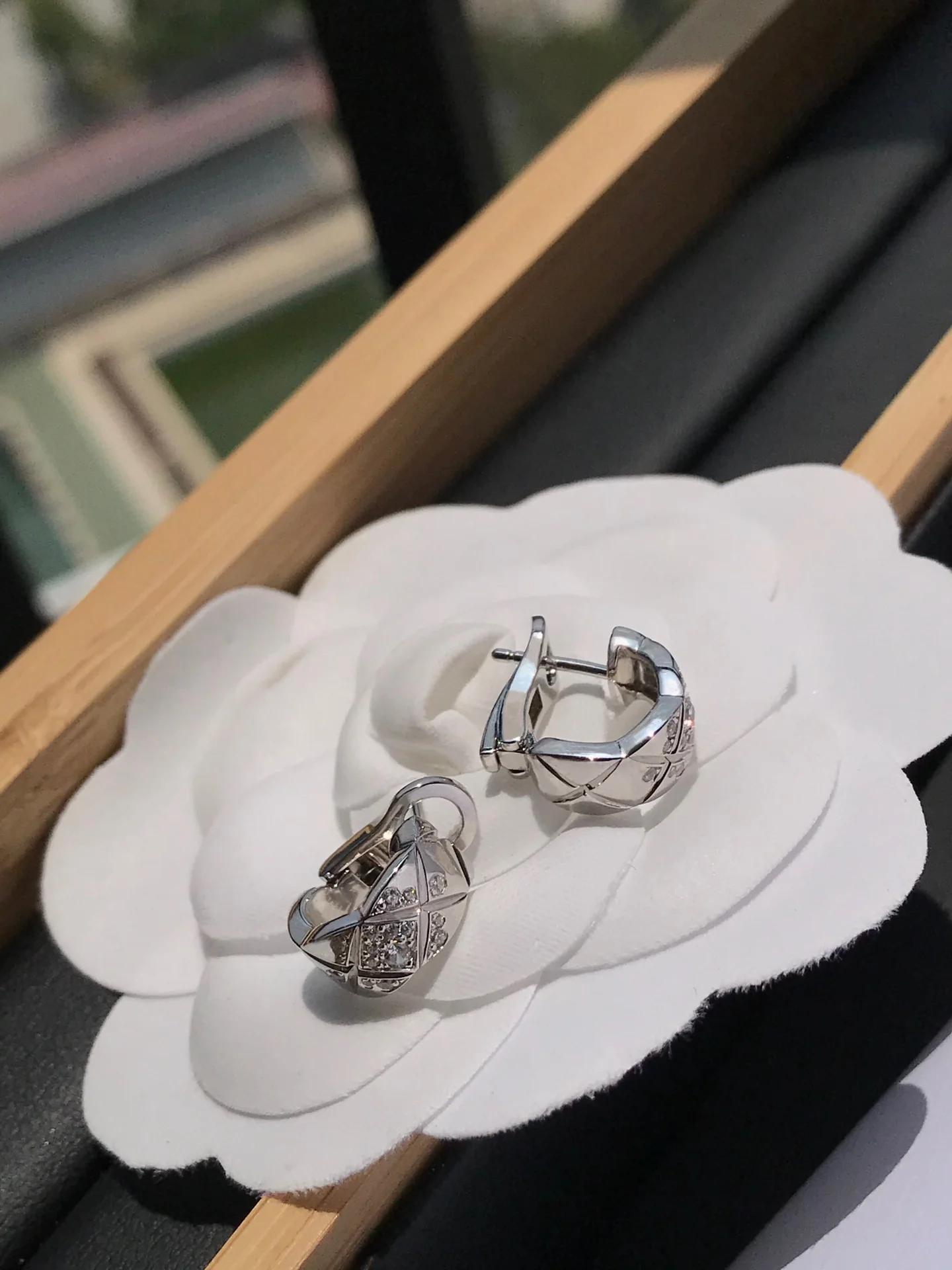 Серьги Chanel 1065