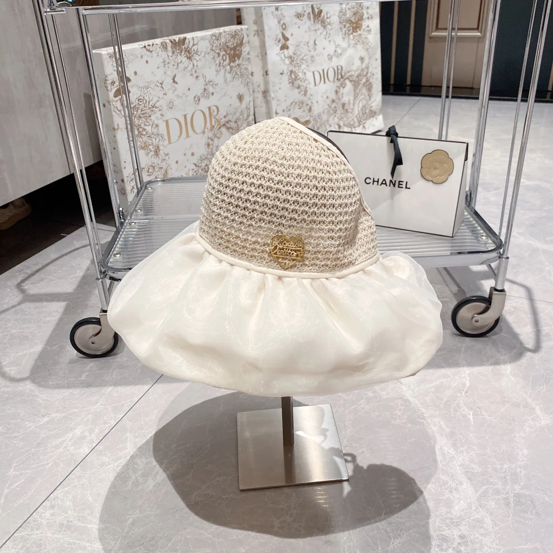 Новинки коллекции LV Весна/Лето 2023 - Соломенная шляпа - Козырек - Солнцезащитная шляпа