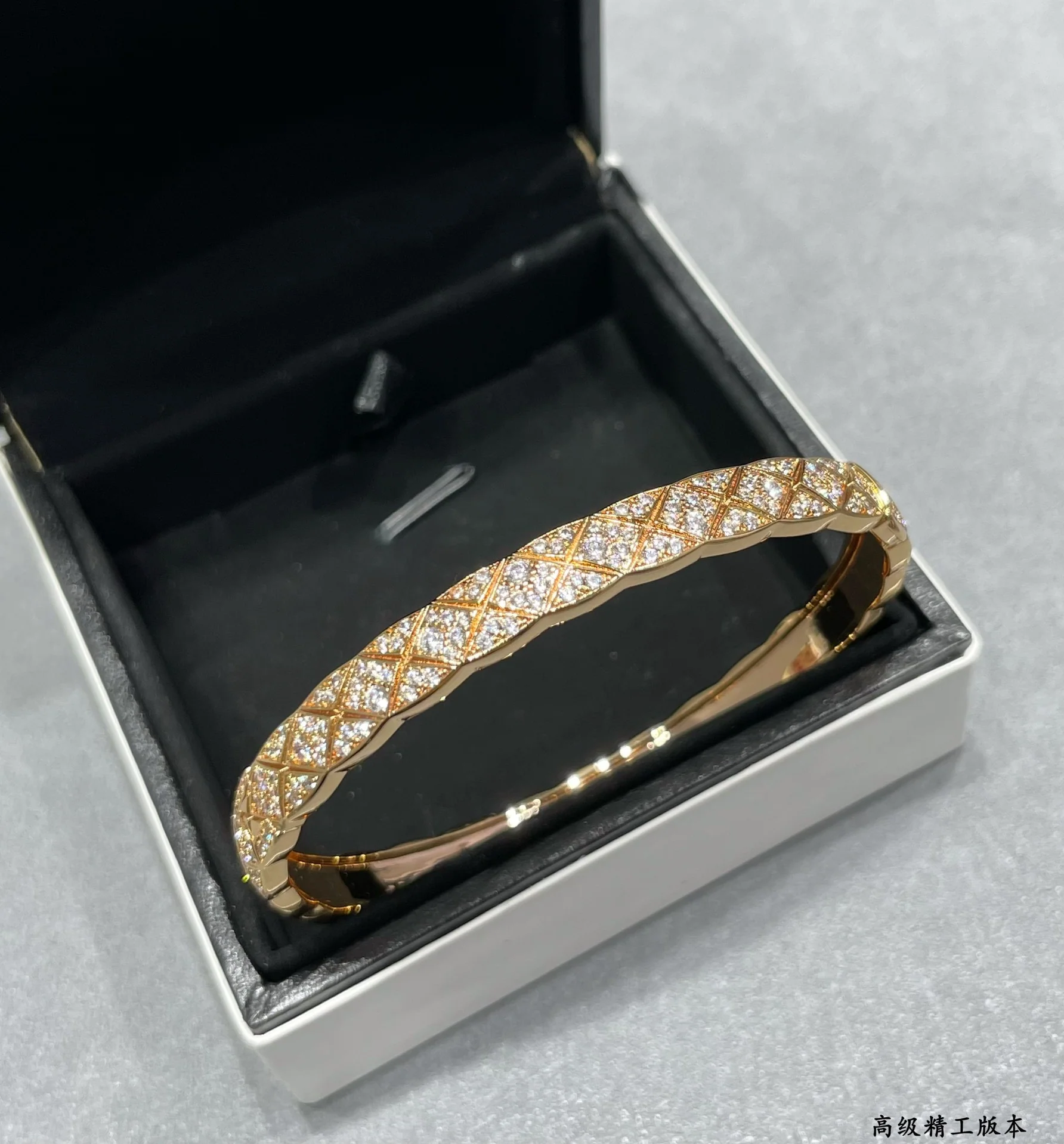 Браслет Chanel 102