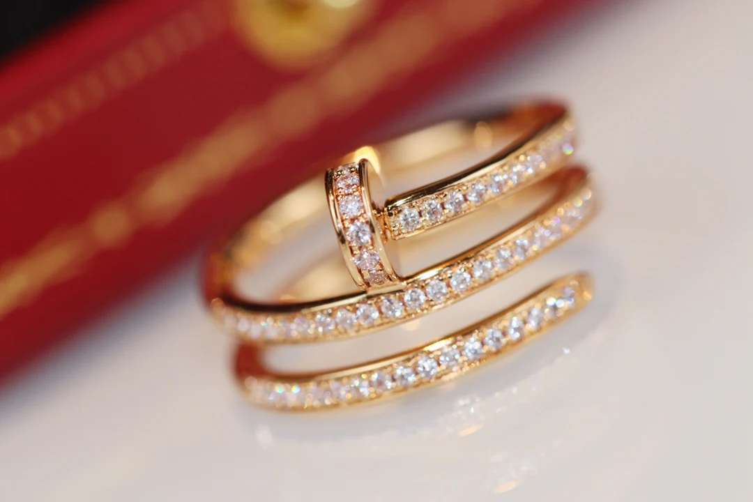 Cartier - Кольцо в виде трехрядного гвоздя - Полностью бриллиантовое