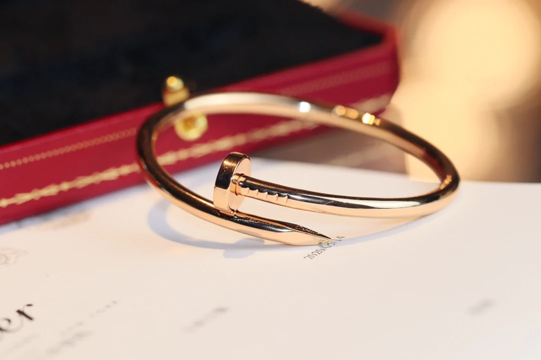 Браслет Cartier 054