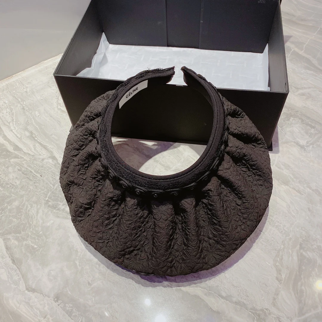 Celine Триумфальная арка Шляпа от солнца с жемчугом