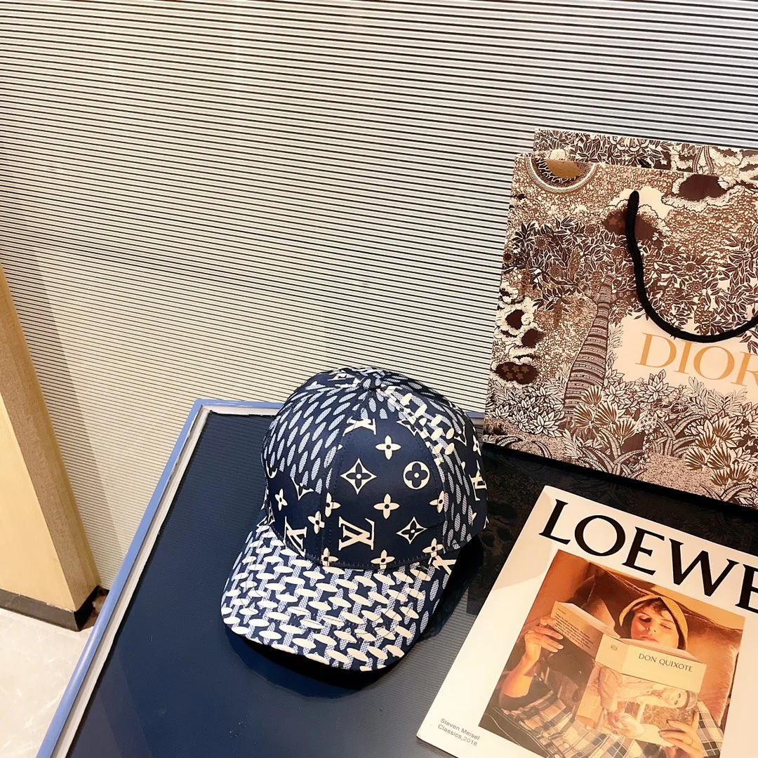 Новинка LV 2022 — бейсболка с узором — 2 цвета — 1