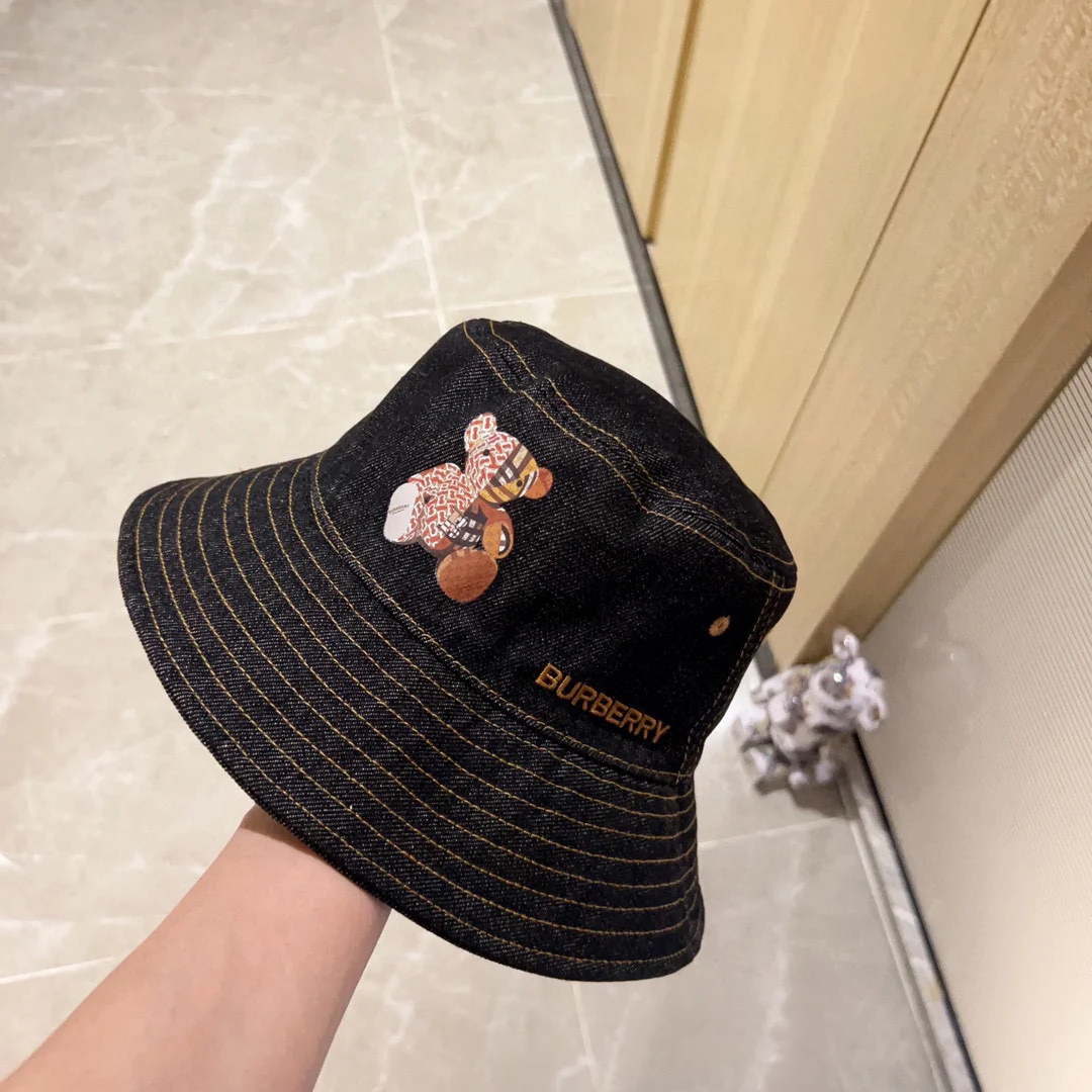 Новая джинсовая панама Burberry 