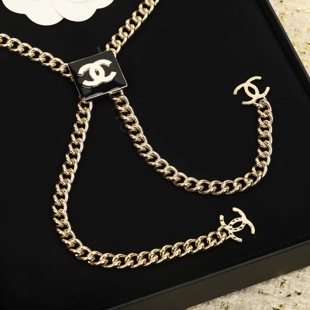 Chanel - Колье 475