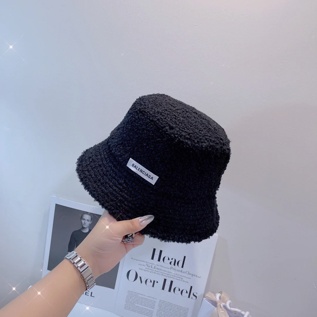 Balenciaga - Двусторонняя рыбацкая шляпа из овчины - Черная