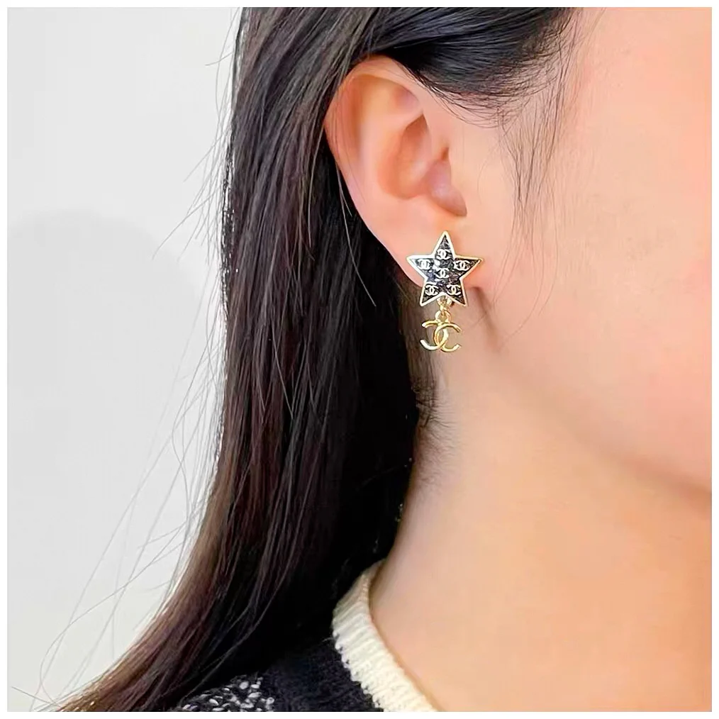 Серьги Chanel 822