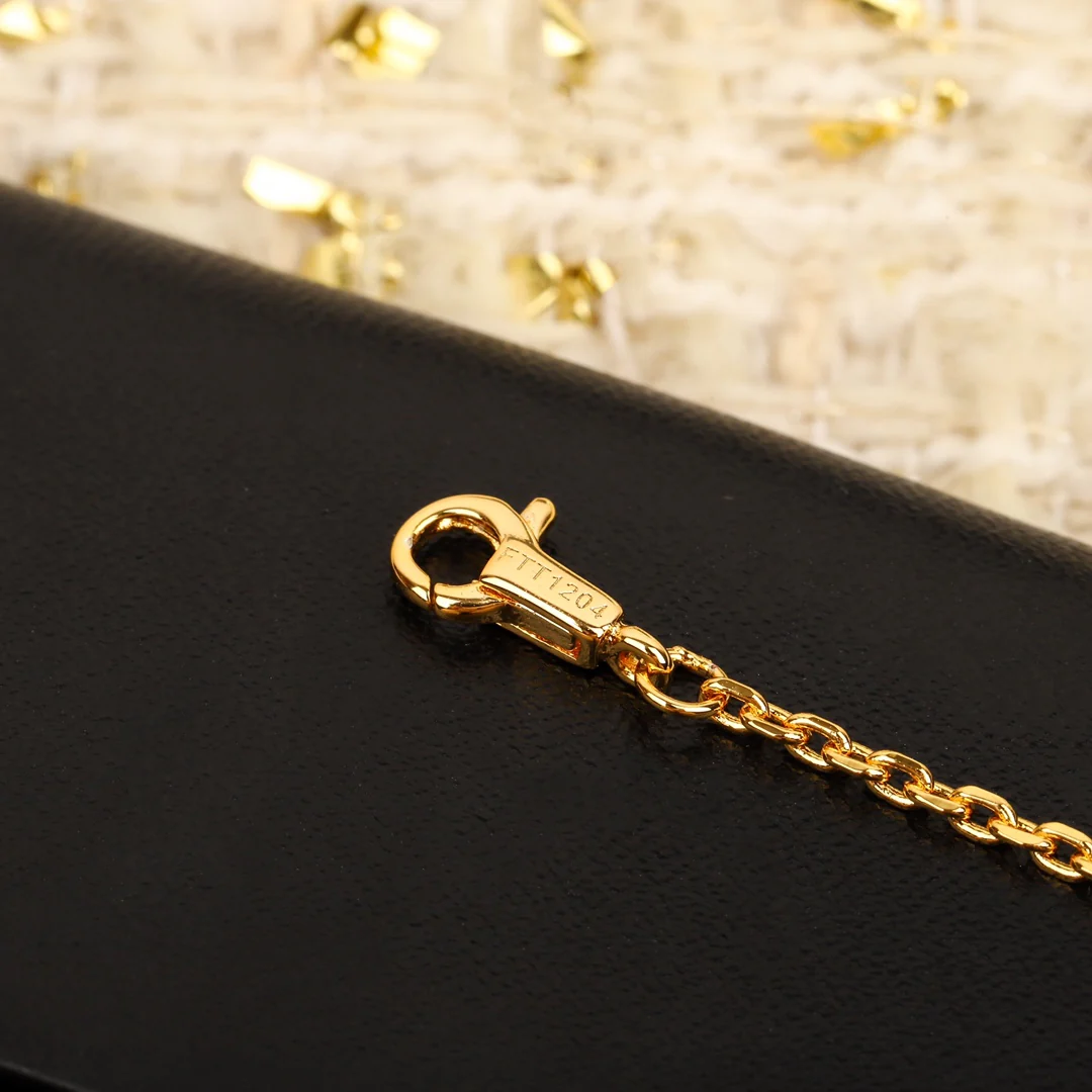 Браслет Celine 035