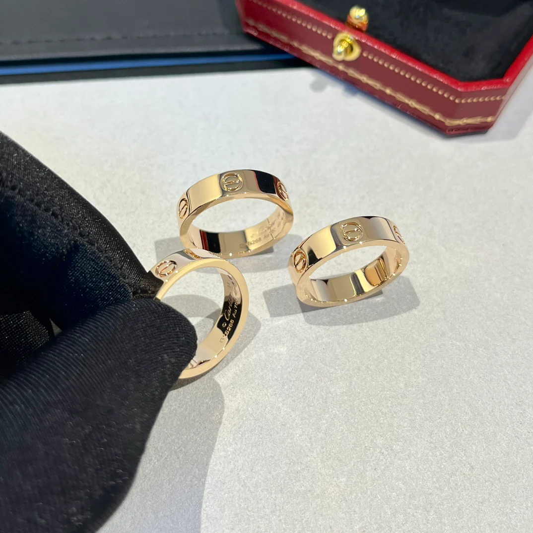 Кольцо Cartier 019