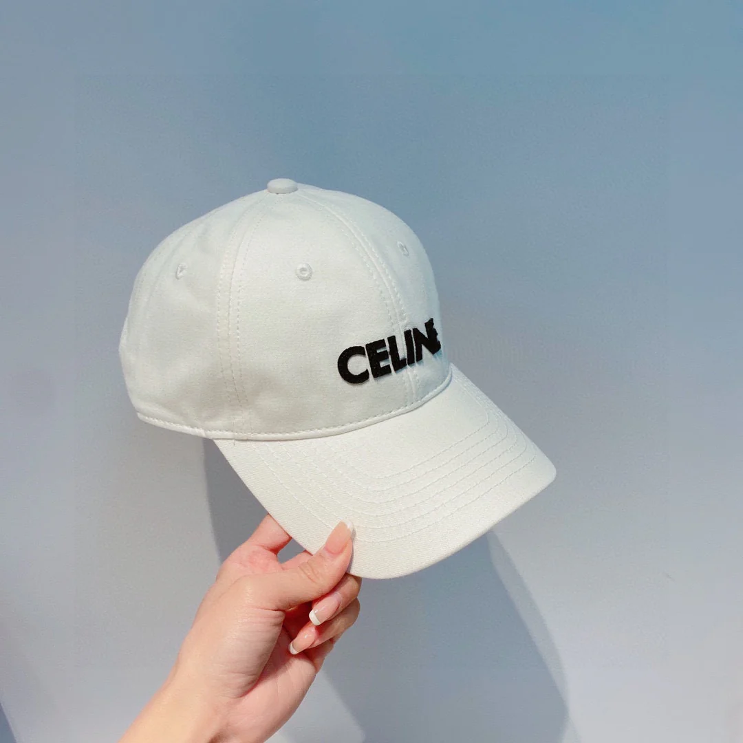 Celine - Белая бейсболка