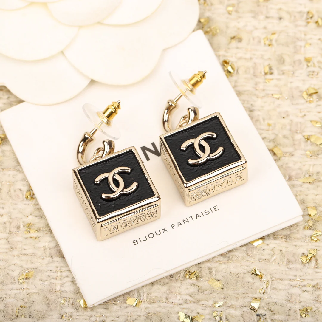 Серьги Chanel 759