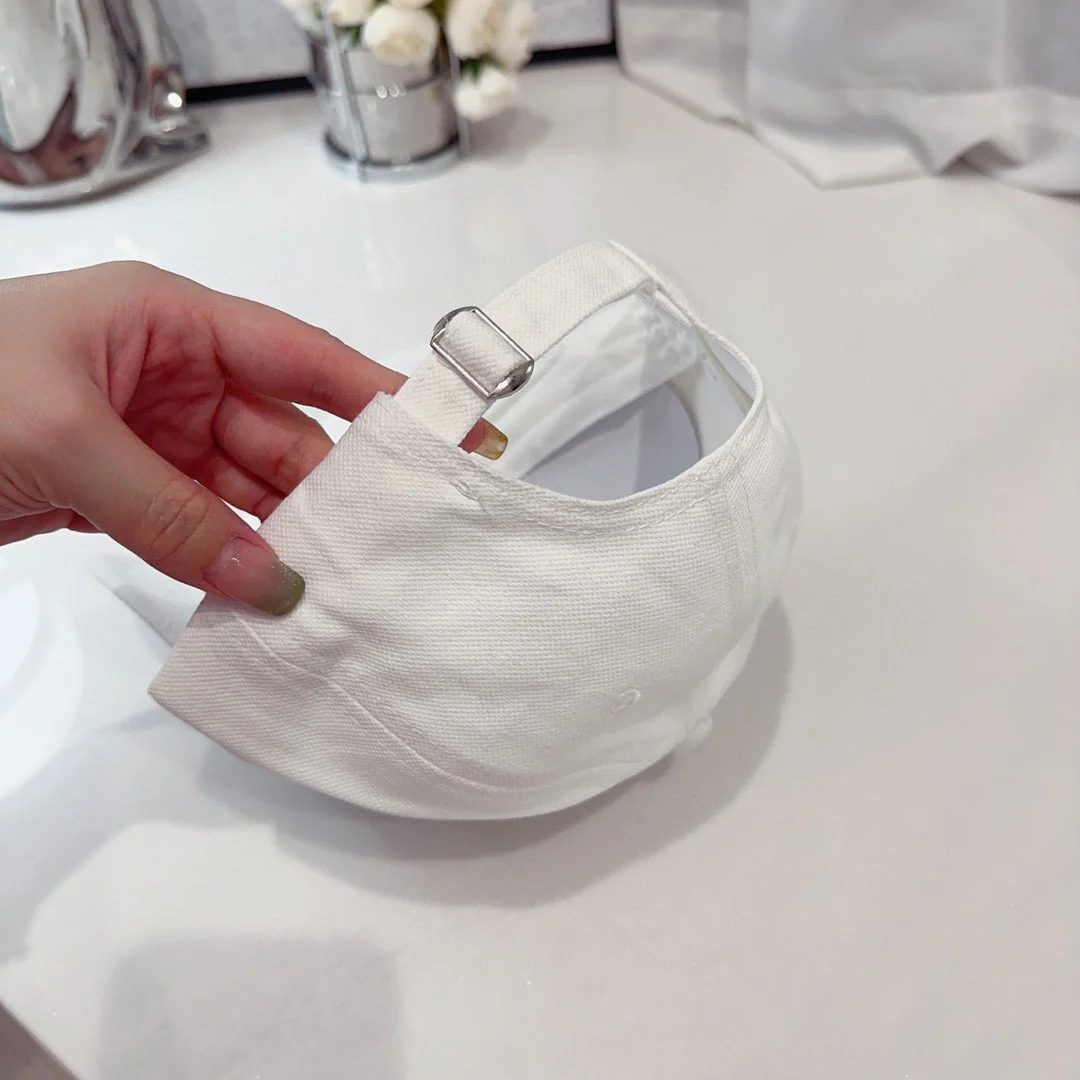 Prada - Хлопковая кепка - Белая