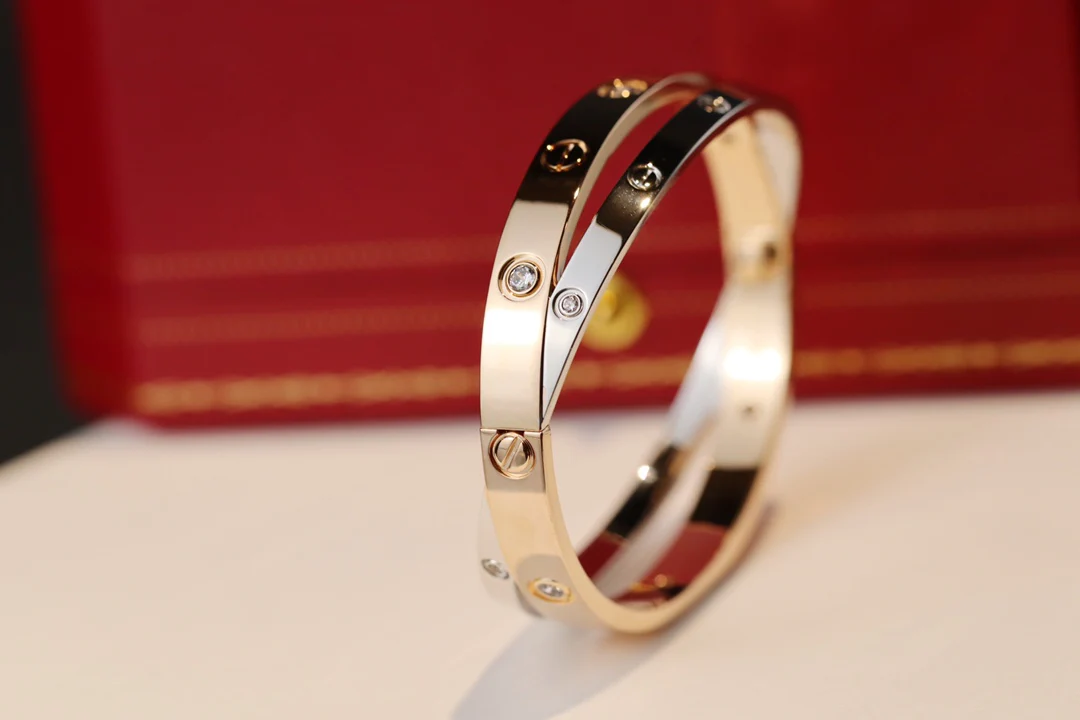 Браслет Cartier 048