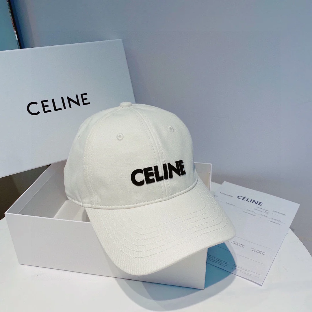 Celine - Белая бейсболка