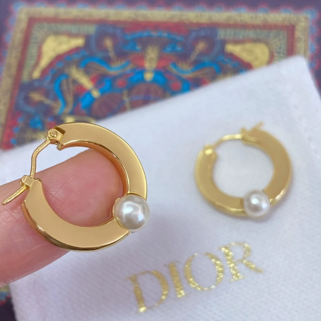 Серьги Dior 032